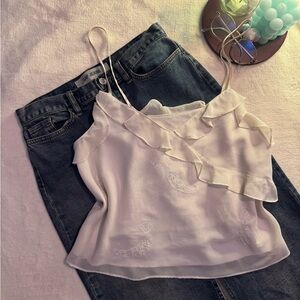 Women’s Ruffle Trim Spaghetti Strap Camisole - White